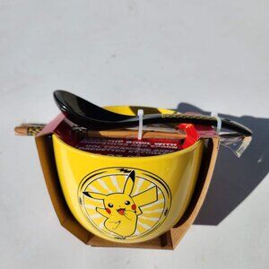 NEW Pokemon Pikachu Ceramic Ramen Bowl Chopsticks and Spoon Microwave Safe 20 oz